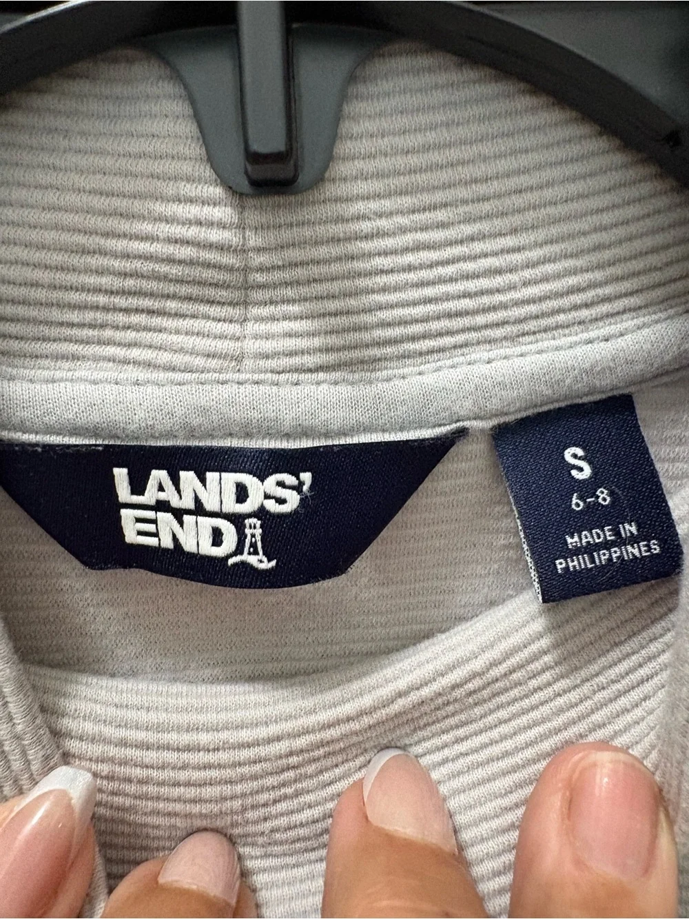 Lands End women’s Light Gray Mock Neck cabincore Sweater size Small